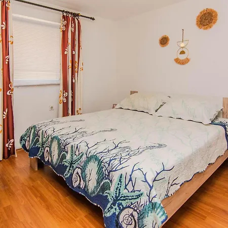 Beautiful In With Wifi ויר