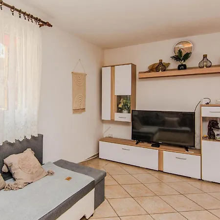 Beautiful In With Wifi *