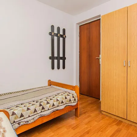 Lovely In With Wifi Apartament